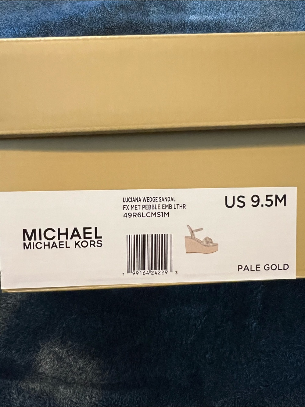 MICHAEL Michael Kors Luciana Wedge Sandal - Pale Gold